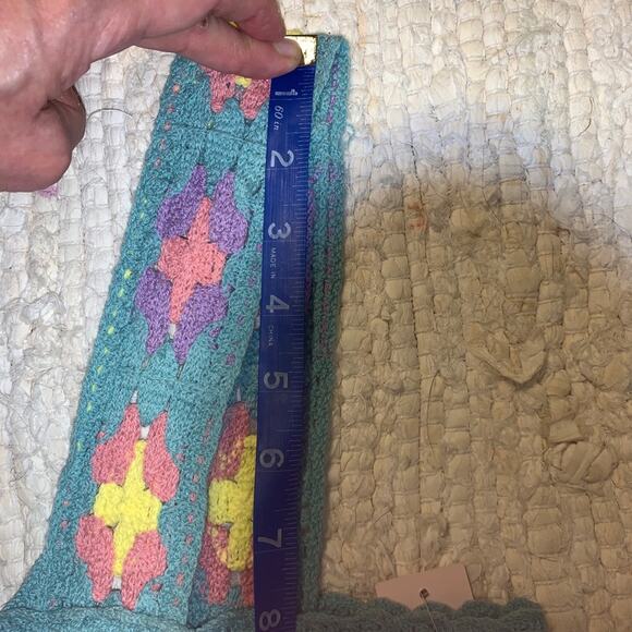 NWT TURQUOISE GRANNY SQUARE CROCHET CROP TOP M - Picture 7 of 11